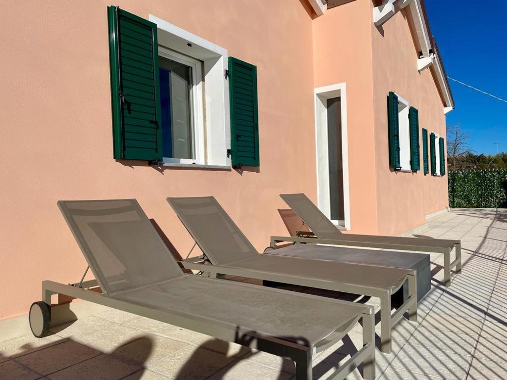 villetta Sole Mare Santo Stefano al Mare Esterno foto